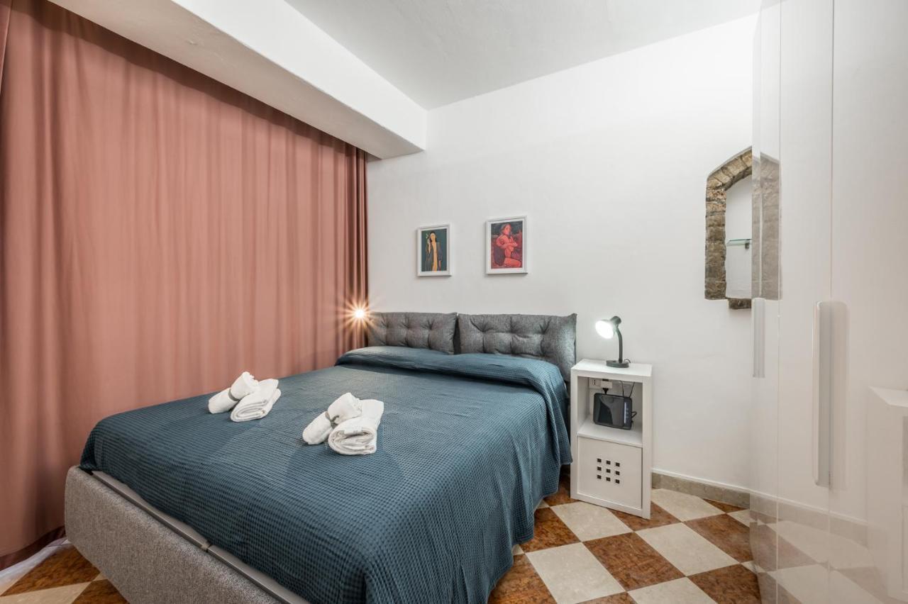 Casa Camilla - Arty Suite Nel Centro Storico Parma Kültér fotó